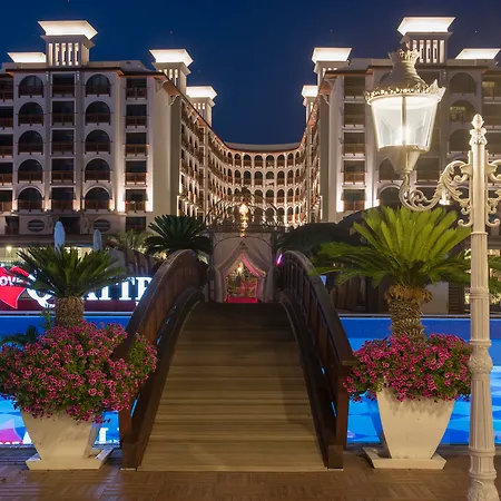 Quattro Beach Spa & Resort-3